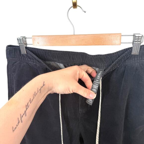 Vuori Optimist Corduroy Pant Drawstring Elastic Waist Charcoal Medium - Picture 6 of 9